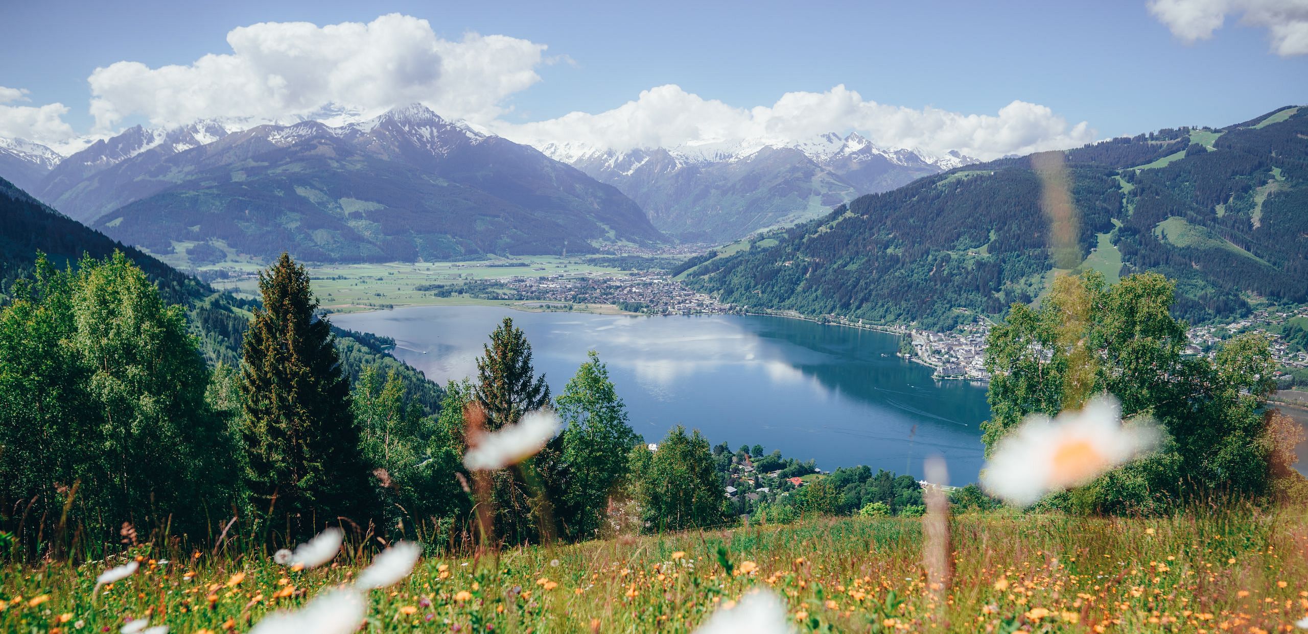 Blick auf den Zeller See im Sommer