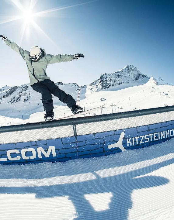 zell-am-see-kaprun-kitzsteinhorn-ski-freeski-freestyle-superpipe-snowpark-winter-2-2