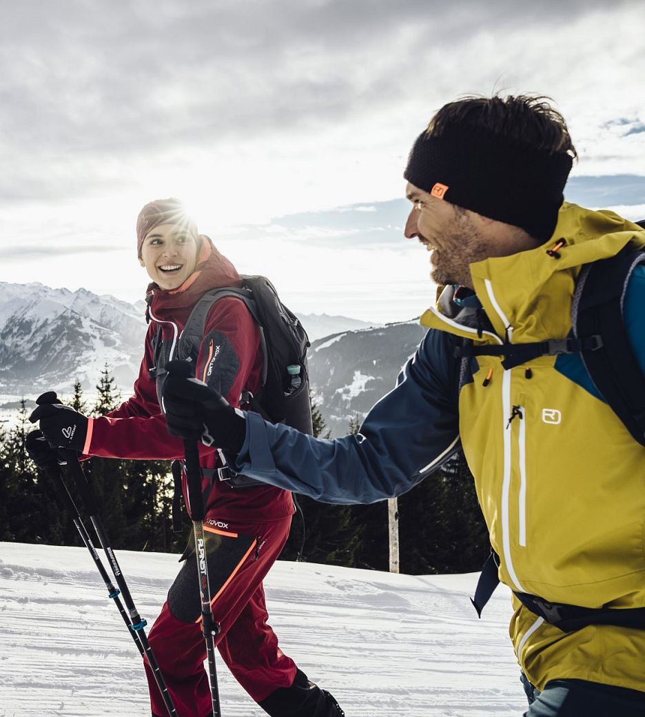 Gemeinsame Skitour zum Ronachkopf - Ski tour Ronachkopf couple (c) Zell am See-Kaprun Tourismus.jpg