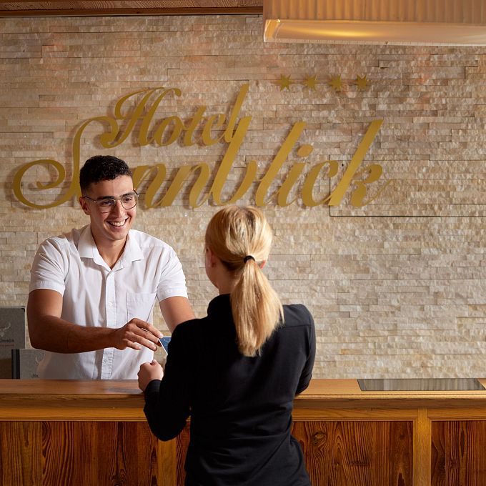 check-in-im-hotel-sonnblick-in-kaprun-2-5
