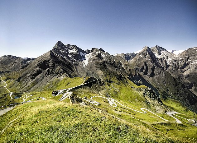 view-from-the-edelweiss-peak-on-the-grossglockner-high-alpine-road-5